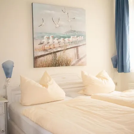 Karola, 8 アパート ゲーレン