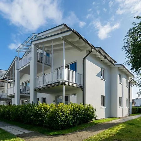 Karola, 8 * Goehren (Ruegen)