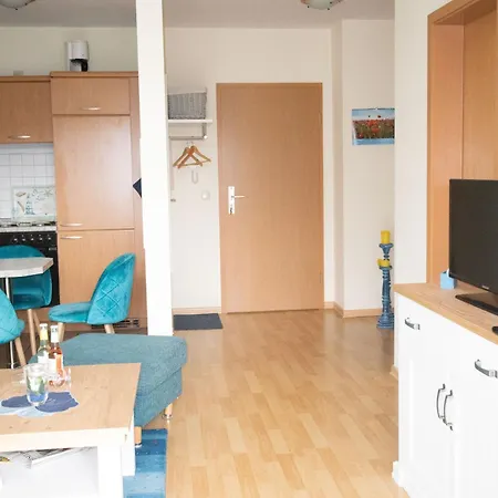 Karola, 8 Apartment *